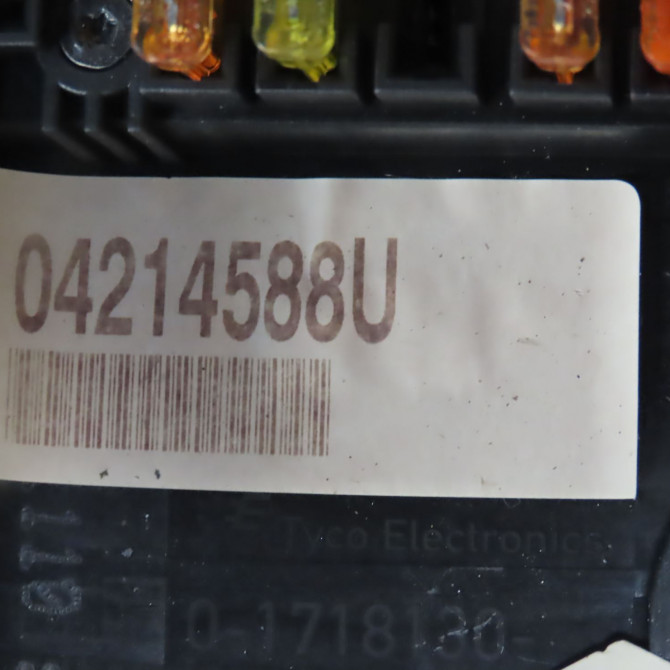 Boite a fusibles occasion  Volkswagen vw GOLF VI (5K1) 1.4 (2008-2012) 5 portes   1K0937125D  2