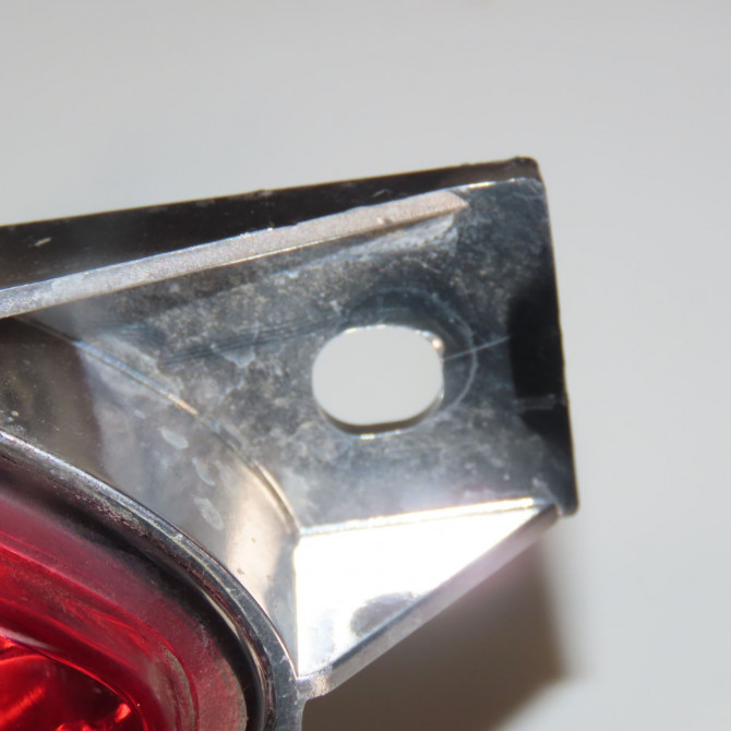 Feu brouillard central arrière occasion  Peugeot 208 I (CA_, CC_) 1.2 vti 68 / puretech 68 (2016) 5 portes   9674308980  2