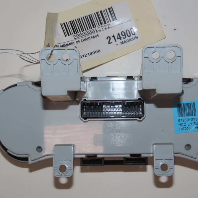 Commande de chauffage occasion  Hyundai Ix35 (LM, EL, ELH) 2.0 crdi 4wd (2010)   972502Y300TAN  4