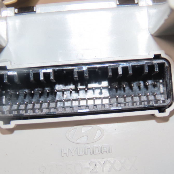Commande de chauffage occasion  Hyundai Ix35 (LM, EL, ELH) 2.0 crdi 4wd (2010)   972502Y300TAN  6