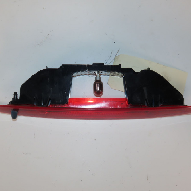 Feux stop supplementaire occasion  Renault MODUS / GRAND MODUS (F/JP0_) 1.6 (jp03, jp0b, jp0u, jp0y, jp1g) (2004)   8200219415  2