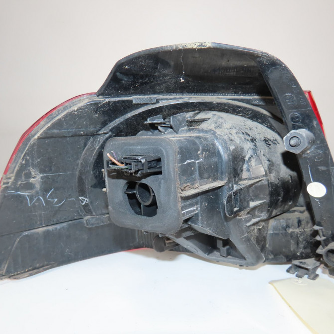 Feu arrière droit occasion  Volkswagen vw GOLF VI (5K1) 1.4 (2008-2012) 5 portes   5K0945096E  2
