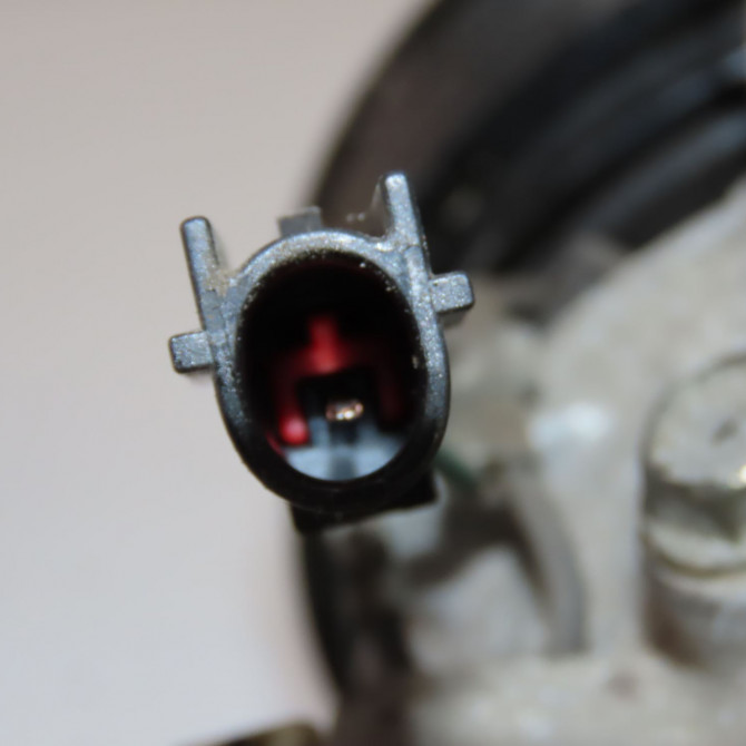 Compresseur air conditionne occasion  Volvo V40 Cross Country (526) D2 (2012-2016)   36010255  5