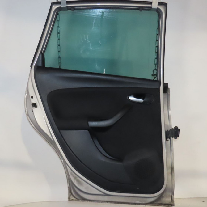 Porte arrière gauche occasion  Seat ALTEA XL (5P5, 5P8) 2.0 tdi 16v (2006)   5P8833055  2