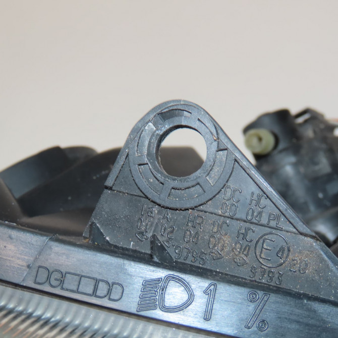 Phare droit occasion  Renault CLIO II (BB_, CB_) 1.5 dci (b/cb3m) (2005-2010) 3 portes   7701057658  2