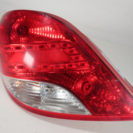 Feu arrière gauche occasion  Peugeot 207/207+ (WA_, WC_) 1.4 hdi (2006-2015) 5 portes   6350HQ 