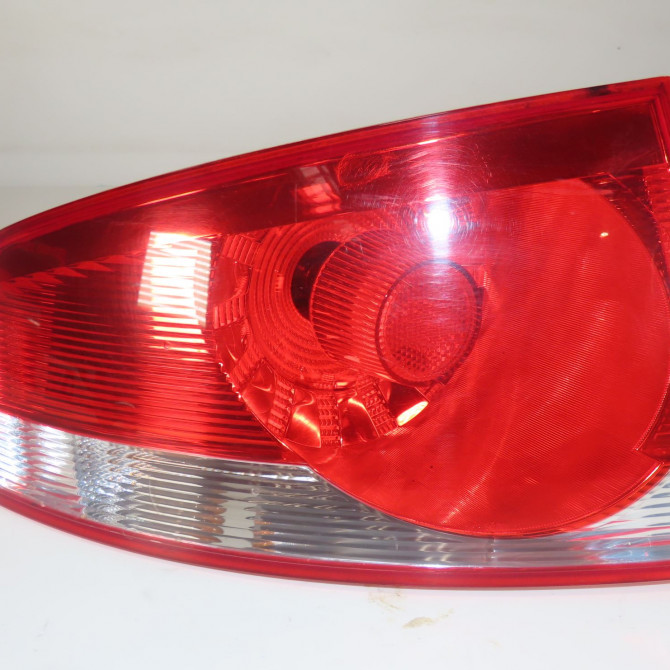 Feu arrière gauche occasion  Seat ALTEA XL (5P5, 5P8) 2.0 tdi 16v (2006)   5P8945111A  1