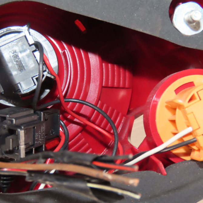 Feu arrière gauche occasion  Seat ALTEA XL (5P5, 5P8) 2.0 tdi 16v (2006)   5P8945111A  3