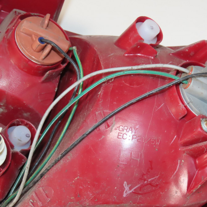 Feu arrière gauche occasion  Hyundai GETZ (TB) 1.1 (2002-2005) 5 portes   924010B500  3