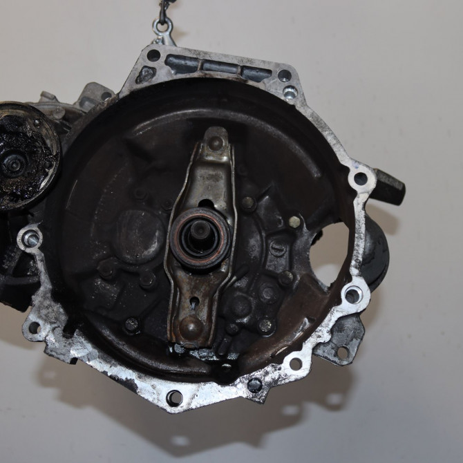 Boîte à vitesse mecanique occasion  Volkswagen vw GOLF PLUS V (5M1, 521) 1.9 tdi (2005-2009)   HNV  1