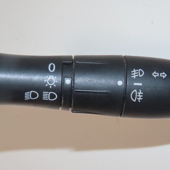 Bloc commodos occasion  Renault MEGANE II Coupé-Cabriolet (EM0/1_) 1.9 dci (2003-2009)   8200216465  2