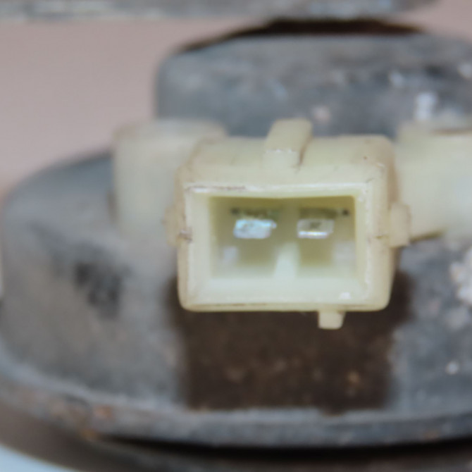 Klaxon  / avertisseur occasion  Renault TWINGO II (CN0_) 1.2 16v (cn04, cn0a, cn0b) (2007-2014) 3 portes   256101984R  3