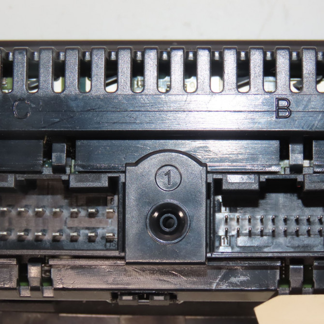 Commande de chauffage occasion  Seat IBIZA IV (6J5, 6P1) 2.0 tdi (2010-2015)   6J0820043A  4