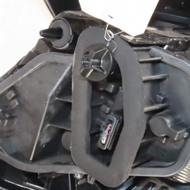 Feu arrière droit occasion  Dacia SANDERO II 1.2 (2012)   265506669R  3