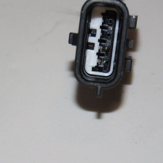 Poignee ext porte ard occasion  RENAULT MEGANE III   806706656R  2