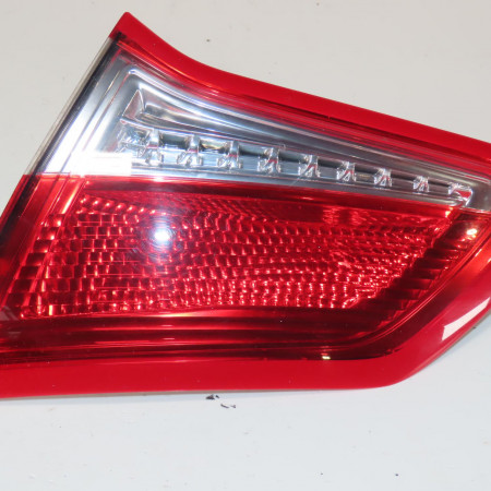 Feu arrière intérieur droit occasion  Citroën C4 II (NC_) 1.6 hdi 90 (2009) 5 portes   7453E5 