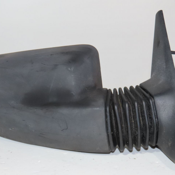 Retroviseur exterieur manuel droit occasion  PEUGEOT 205 205 Phase 2 1987-07-01->1998-12-31 1.1i   8148A2  2