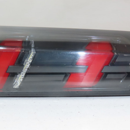 Feu arrière interieur gauche occasion  Peugeot 2008 II (UD_, US_, UY_, UK_) 1.5 bluehdi 110 (udyhsk) (2021)   9825957580 