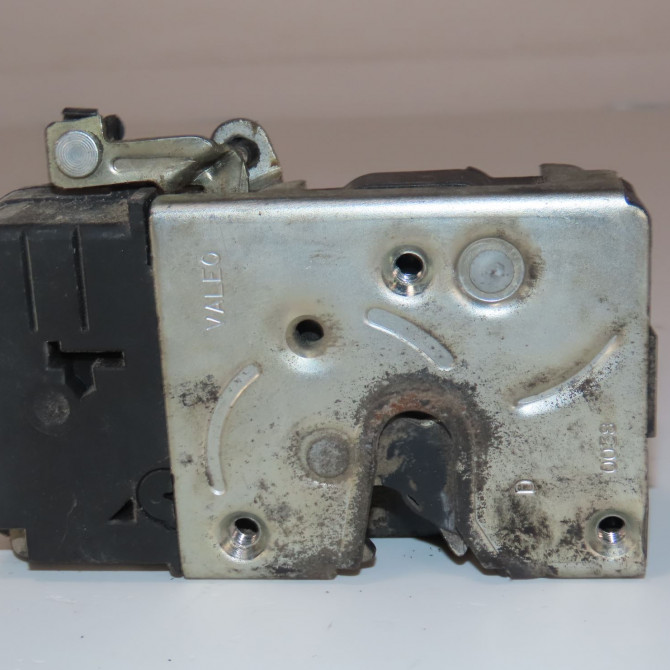 Serrure porte avd occasion  Citroën BERLINGO / BERLINGO FIRST Camionnette/Monospace (M_) 1.6 hdi 75 (mb9hw) (2005-2011) 3 portes   9136P7  1