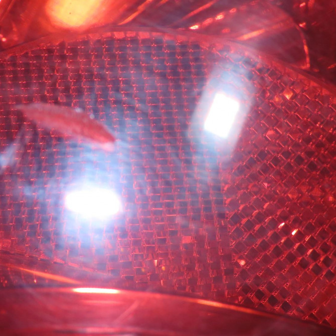 Feu arrière gauche occasion  Peugeot 207 CC (WD_) 1.6 16v turbo (2007-2012)   6350CE  3