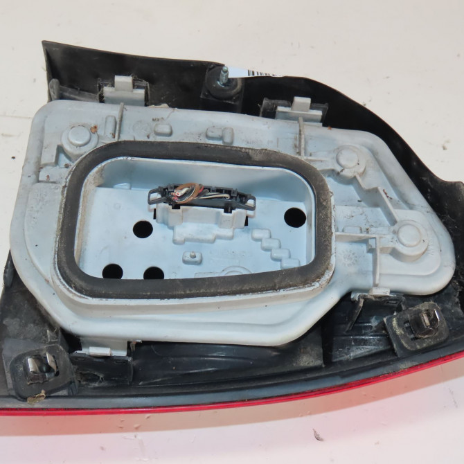 Feu arrière gauche occasion  Volkswagen vw POLO (9N_, 9A_) 1.4 tdi (2001-2005)   6Q6945095G  2