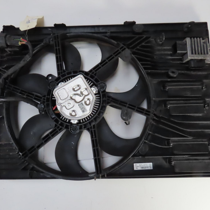 Moteur ventilateur radiateur occasion  Renault KADJAR (HA_, HL_) 1.5 blue dci 115 (2018)   21481HV80B  3