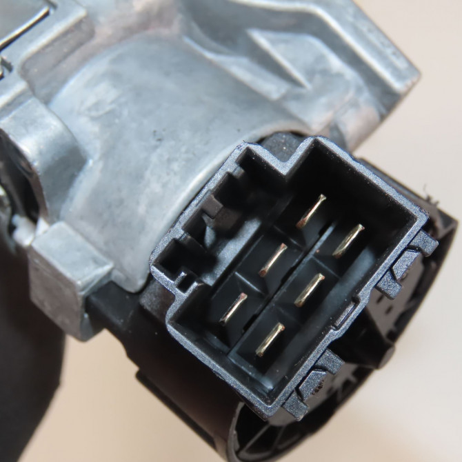 Antivol de direction occasion  Volkswagen vw POLO V (6R1, 6C1) 1.6 tdi (2009) 5 portes   6R0905851L  4