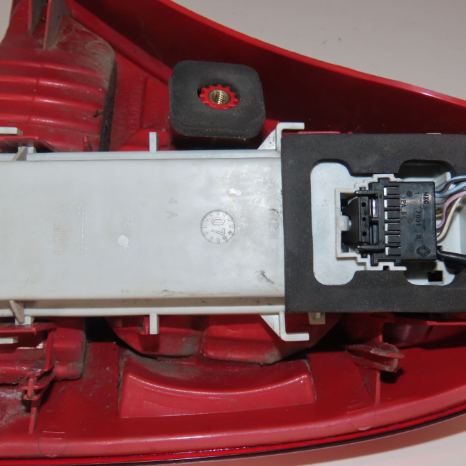 Feu arrière gauche occasion  Renault CLIO II (BB_, CB_) 1.5 dci (b/c2j) (2004-2012)   7700410515  3