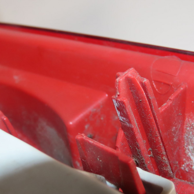 Feu arrière gauche occasion  Renault CLIO II (BB_, CB_) 1.5 dci (b/c2j) (2004-2012)   7700410515  4