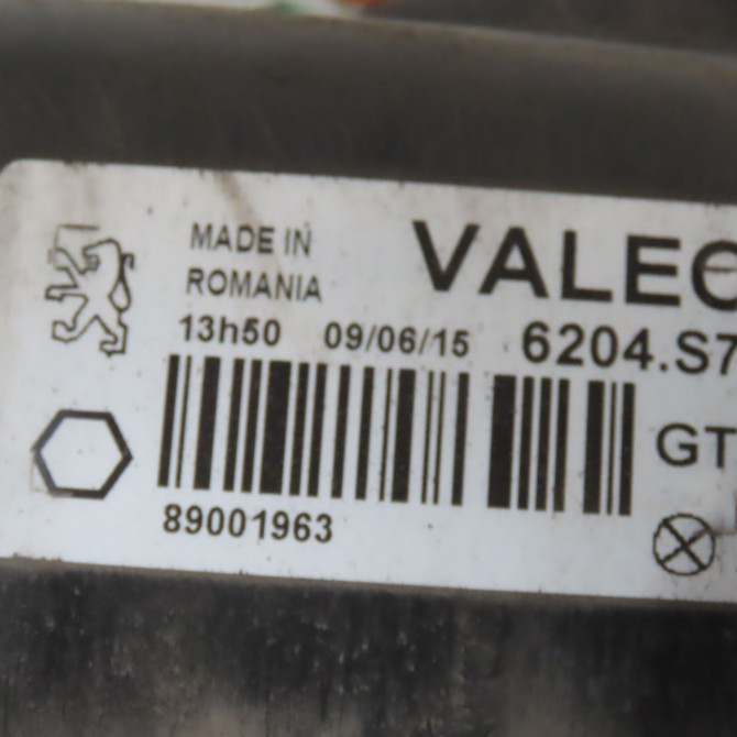 Phare gauche occasion  Peugeot 206 3/5 portes (2A/C) 1.1 i (1998-2007)   6204S7  3