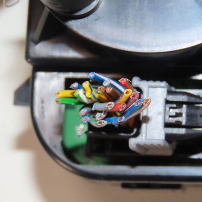 Commande de chauffage occasion  Mercedes-benz CLASSE A (W168) A 140 (168.031, 168.131) (1997-2004)   1688302185  5