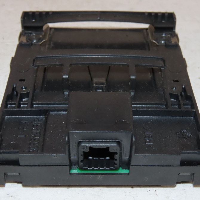 Lecteur de carte occasion  Renault MEGANE III Grandtour (KZ0/1) 1.5 dci (kz0c, kz1a) (2009)   285909828R  3