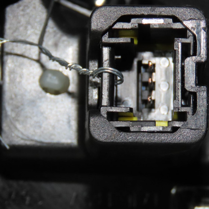 Feu arrière interieur gauche occasion  Renault MEGANE IV 3/5 portes (B9A/M/N_) 1.2 tce 130 (b9mr) (2015) 5 portes   265550248R  5