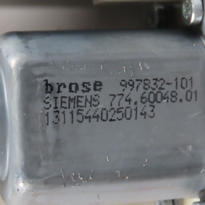 Mecanisme+moteur leve-glace avg occasion  Citroën C4 I (LC_) 1.6 hdi (2004-2011) 5 portes   9221V1  2