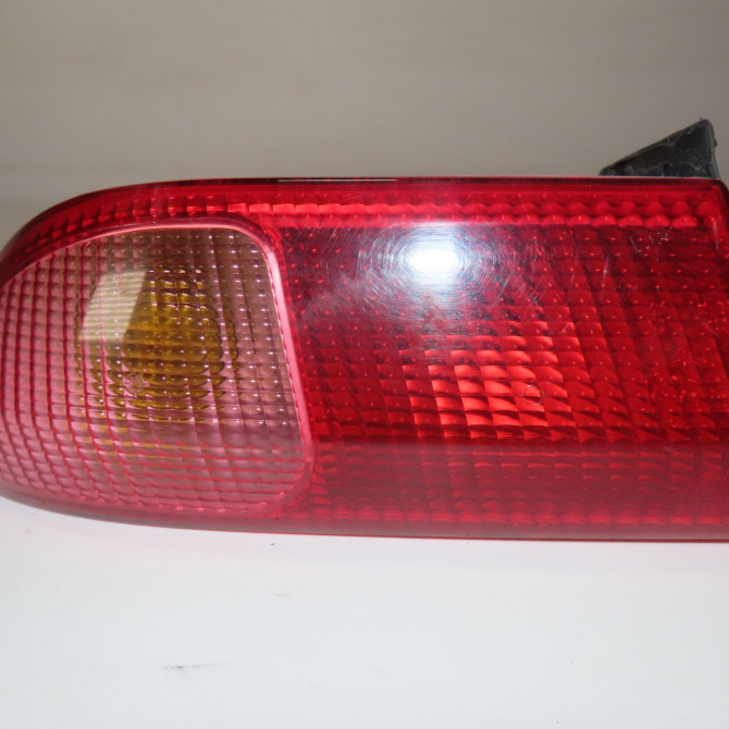 Feu arrière gauche occasion  Alfa romeo 156 Sportwagon (932_) 1.9 jtd (932b2b, 932b2c) (2001-2006)   60620137  1