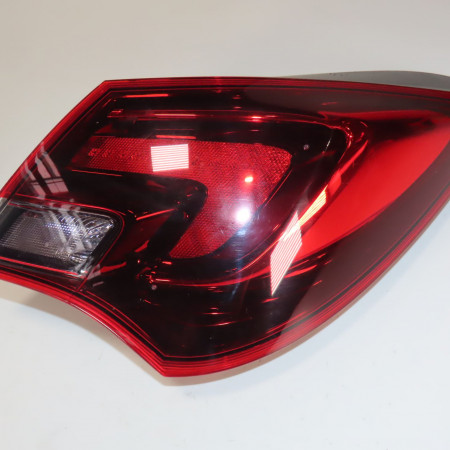 Feu arrière droit occasion  Opel ASTRA J GTC 2.0 (08) (2012)   13281879 