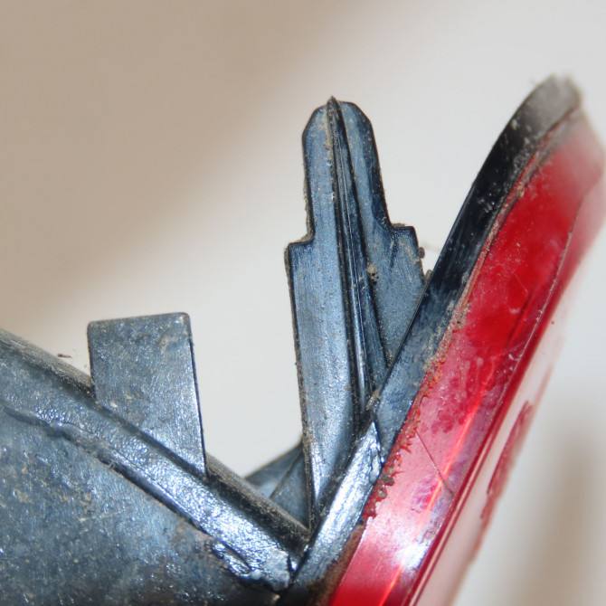 Feu brouillard arrière gauche occasion  Ford KUGA II (DM2) 2.0 tdci (2013-2014)   2013949  4