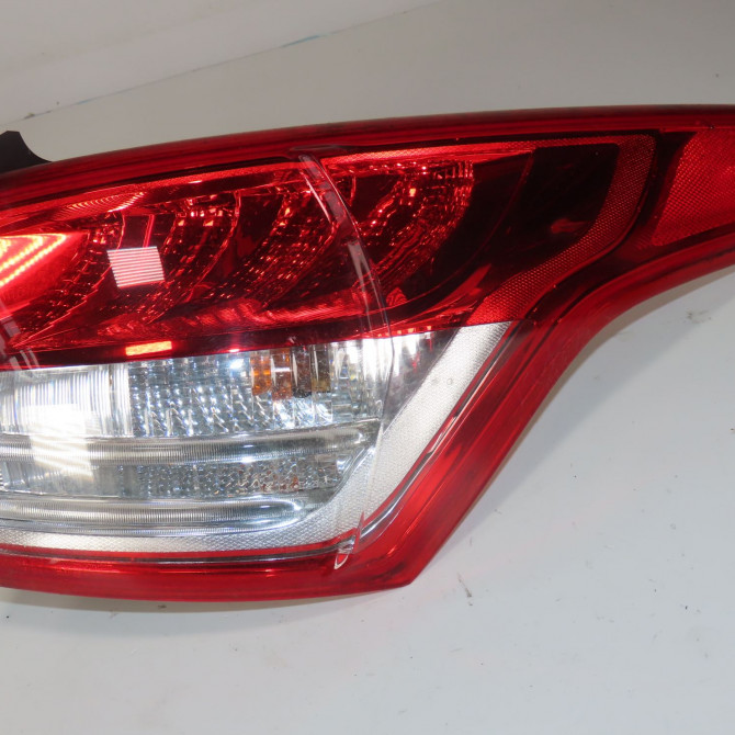 Feu arrière droit occasion  Ford KUGA II (DM2) 2.0 tdci (2013-2014)   2039551  1