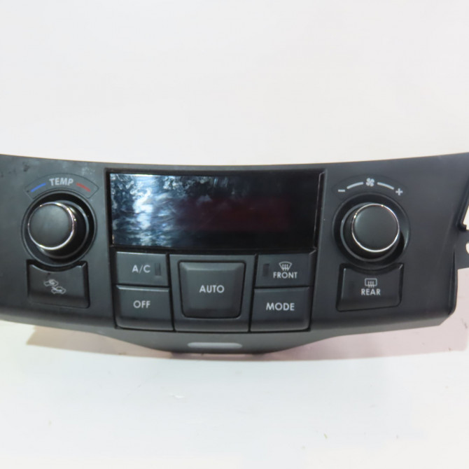 Commande de chauffage occasion  Suzuki SWIFT IV (FZ, NZ) 1.2 4x4 (azh 412) (2010)   3951068L00  1