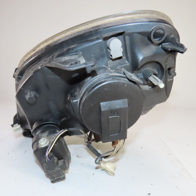 Phare droit occasion  Renault KANGOO (KC0/1_) 1.5 dci (2003)   260107401R  3