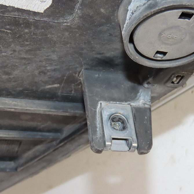 Phare gauche occasion  Bmw 3 Touring (E91) 316 d (2009-2012)   63117202573  5