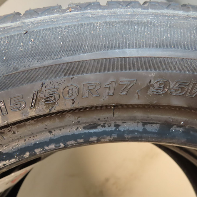 Pneus occasion  Toyota AVENSIS Break (_T27_) 2.0 d-4d (adt270_) (2011-2018)   215/50R17  3