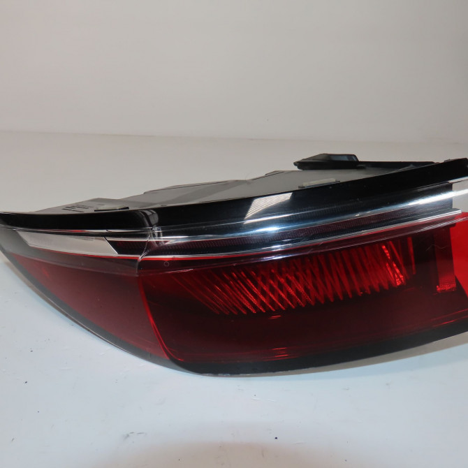 Feu arrière gauche occasion  Renault MEGANE E-TECH SUV Ev60 (2021)   265553806R  1