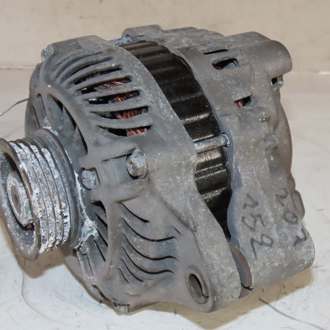 Alternateur occasion  Suzuki SWIFT IV (FZ, NZ) 1.2 (azh 412) (2010)   3140085L00  5