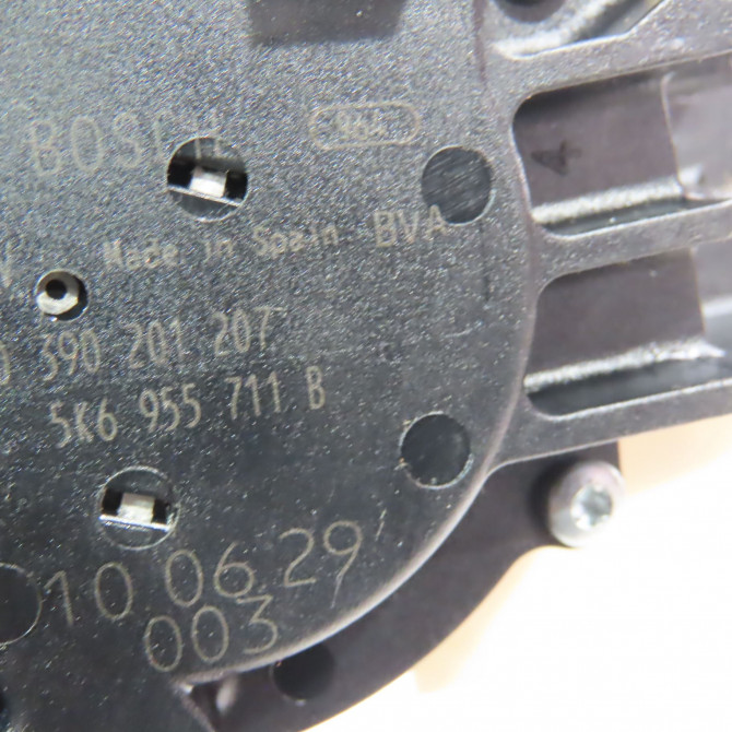 Moteur essuie-glace arrière occasion  Volkswagen vw POLO V (6R1, 6C1) 1.6 tdi (2009) 5 portes   5K6955711C  2