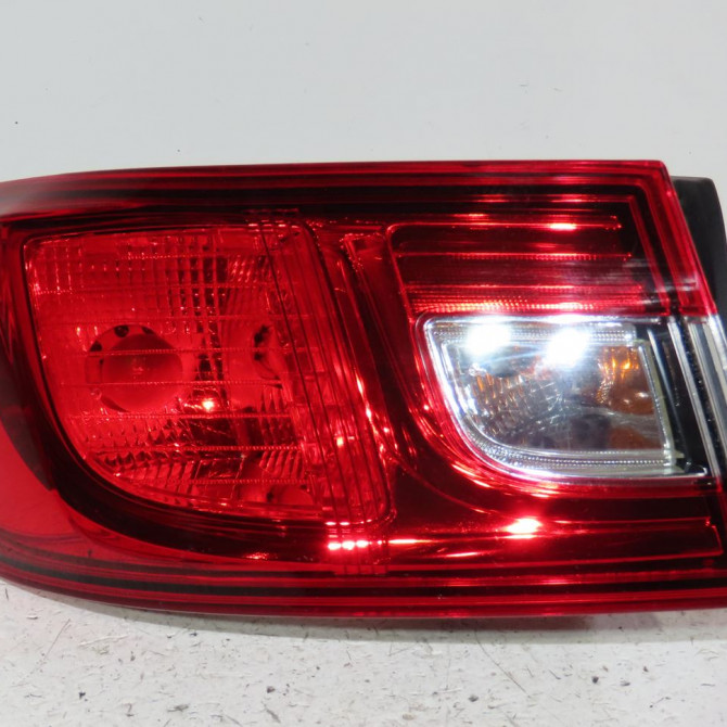 Feu arrière gauche occasion  Renault CLIO IV (BH_) 1.5 dci 75 (2012) 5 portes   265554091R  1