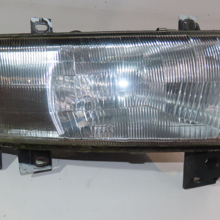 Phare droit occasion  Renault MASTER II Camionnette (FD) 2.5 d (1998-2001)   7700352104 