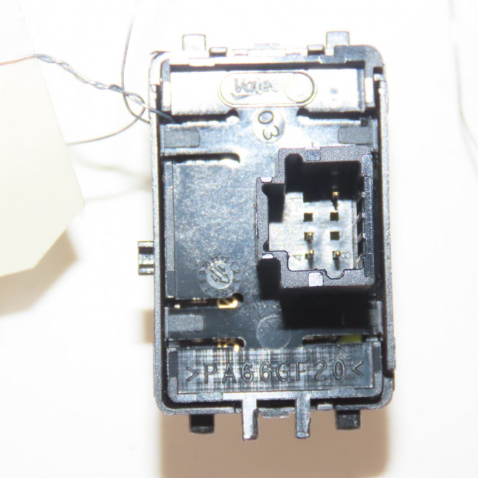 Commande leve-glace porte arrière droite occasion  Renault MEGANE IV Estate (K9A/M/N_) 1.5 dci 110 (2016)   254214896R  2