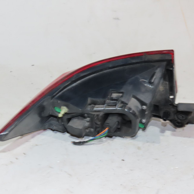 Feu arrière droit occasion  Renault CLIO IV (BH_) 0.9 tce 90 (2012) 5 portes   265502631R  3