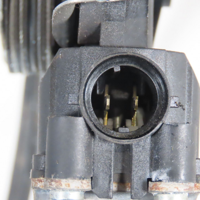 Mecanisme+moteur leve-glace avg occasion  Renault CLIO II (BB_, CB_) 1.5 dci (b/cb07) (2001-2009) 3 portes   7700842247  3